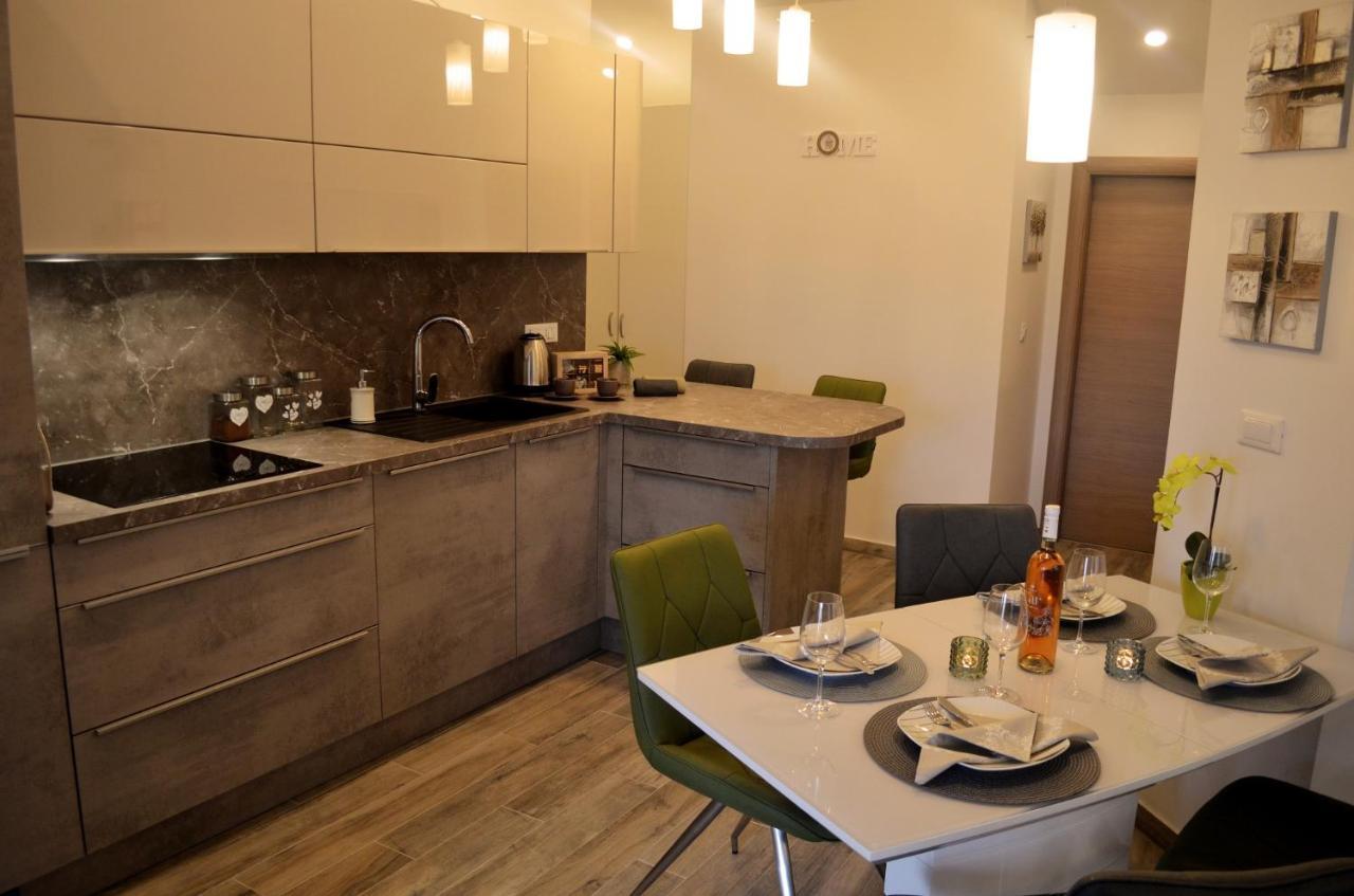 Apartments Rina - Kneze Račišće Zewnętrze zdjęcie