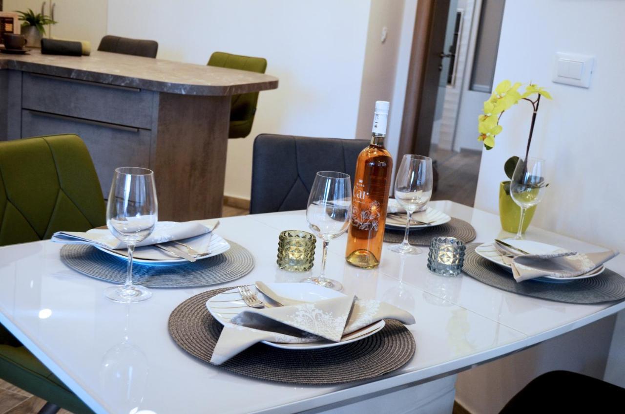 Apartments Rina - Kneze Račišće Zewnętrze zdjęcie