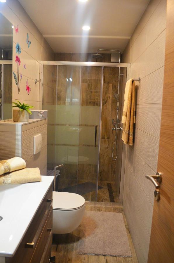 Apartments Rina - Kneze Račišće Zewnętrze zdjęcie