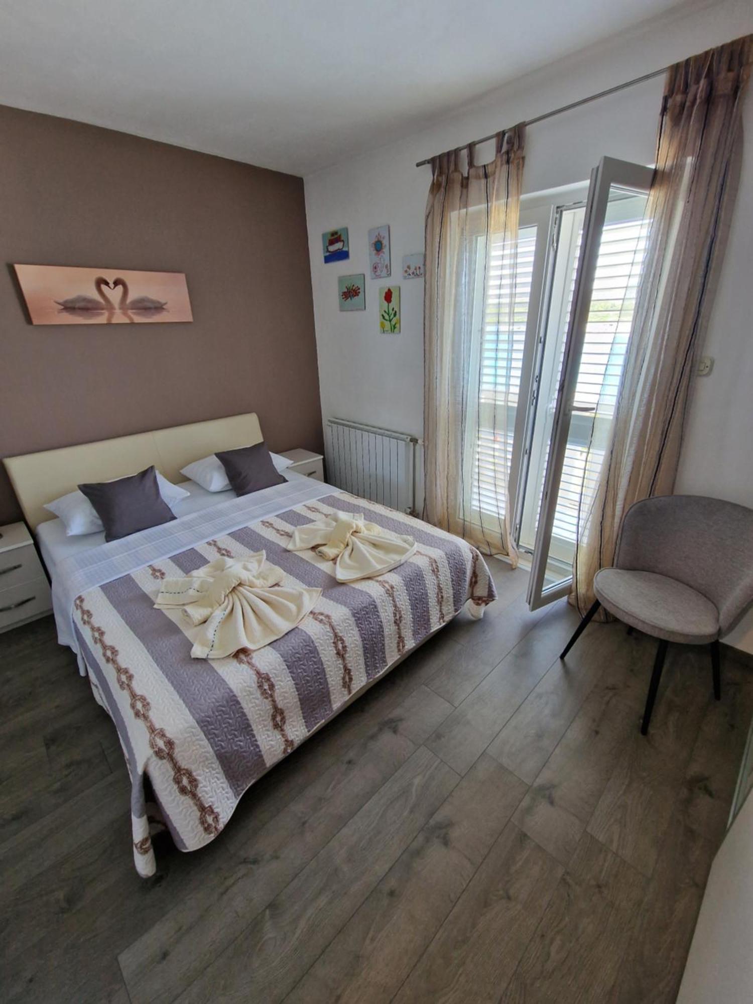 Apartments Rina - Kneze Račišće Pokój zdjęcie